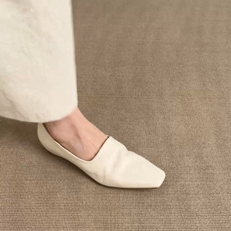 レトロフラットローファー レディース スリッポン ブリティッ - Espadrille Slip On のレビューと価格